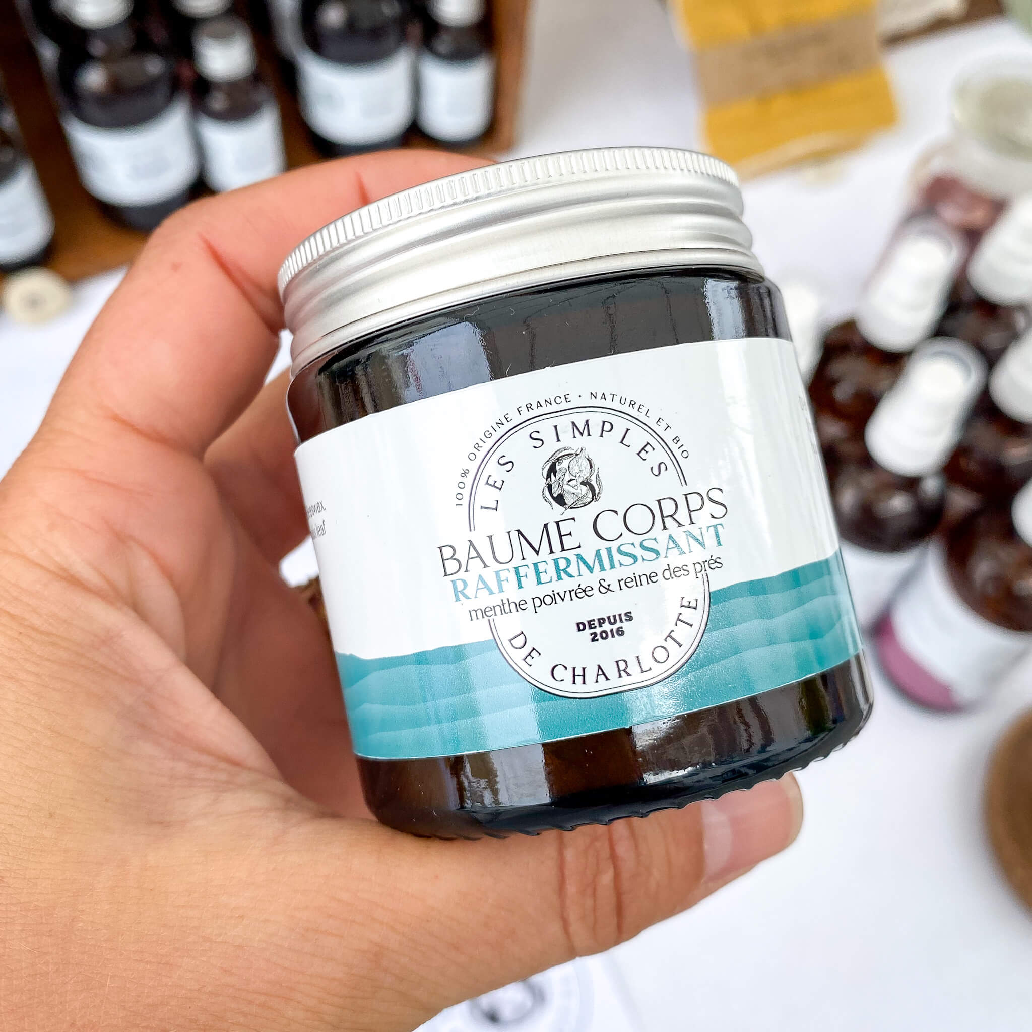 Baume corps raffermissant à la menthe poivrée et à la reine des prés des Simples de Charlotte