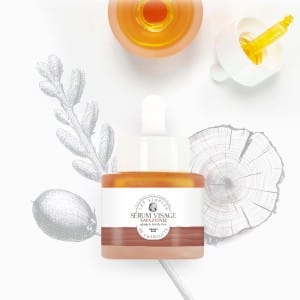 Sérum du Pérou de l'Amazonie à l'aguaje et au bois de rose des Simples de Charlotte