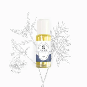 Synergie de massage articulaire et musculaire à la consoude et au genévrier des Simples de Charlotte